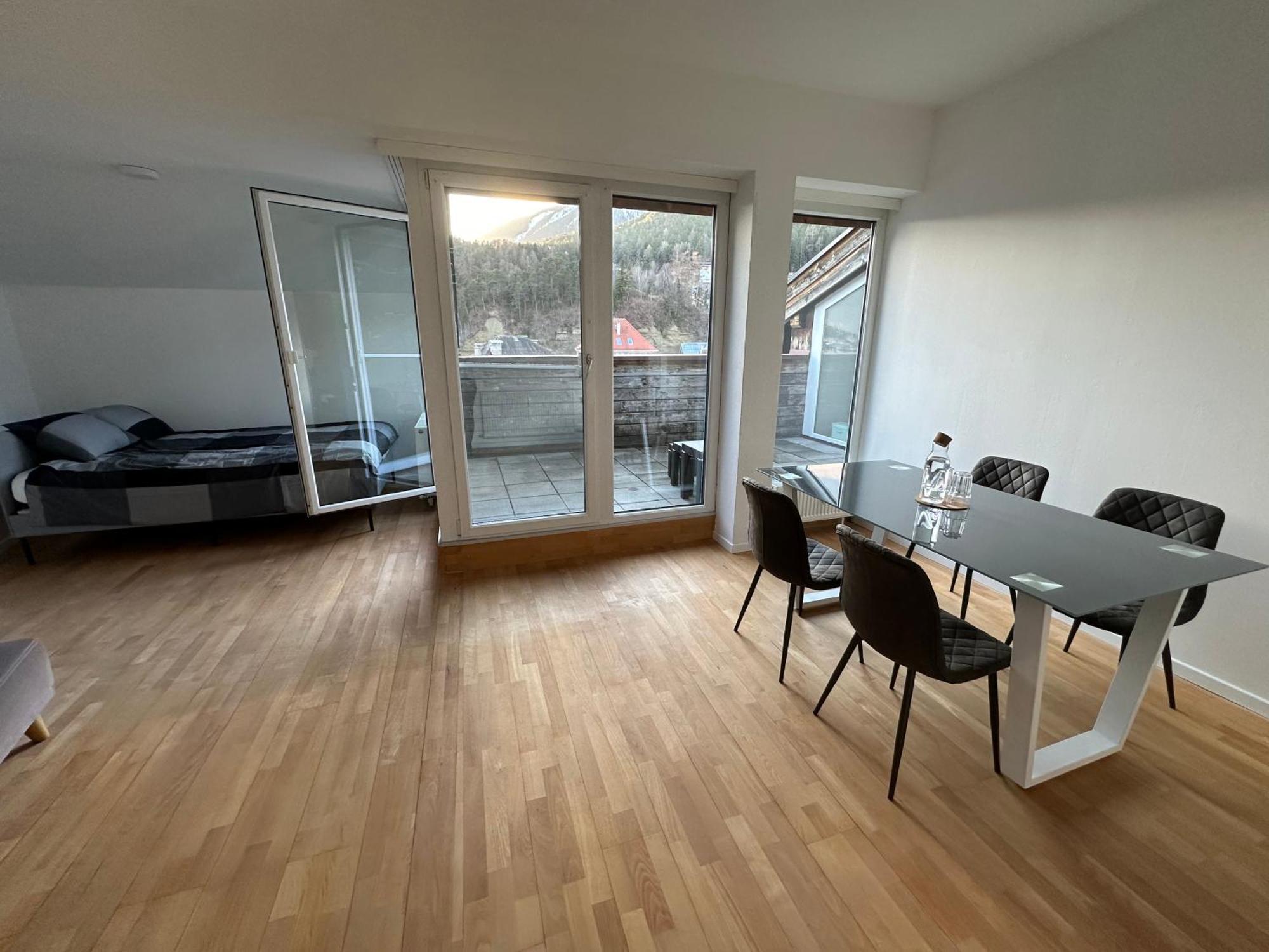 Geraeumiges Sonniges Apartment Mit Bergblick Imst Zewnętrze zdjęcie